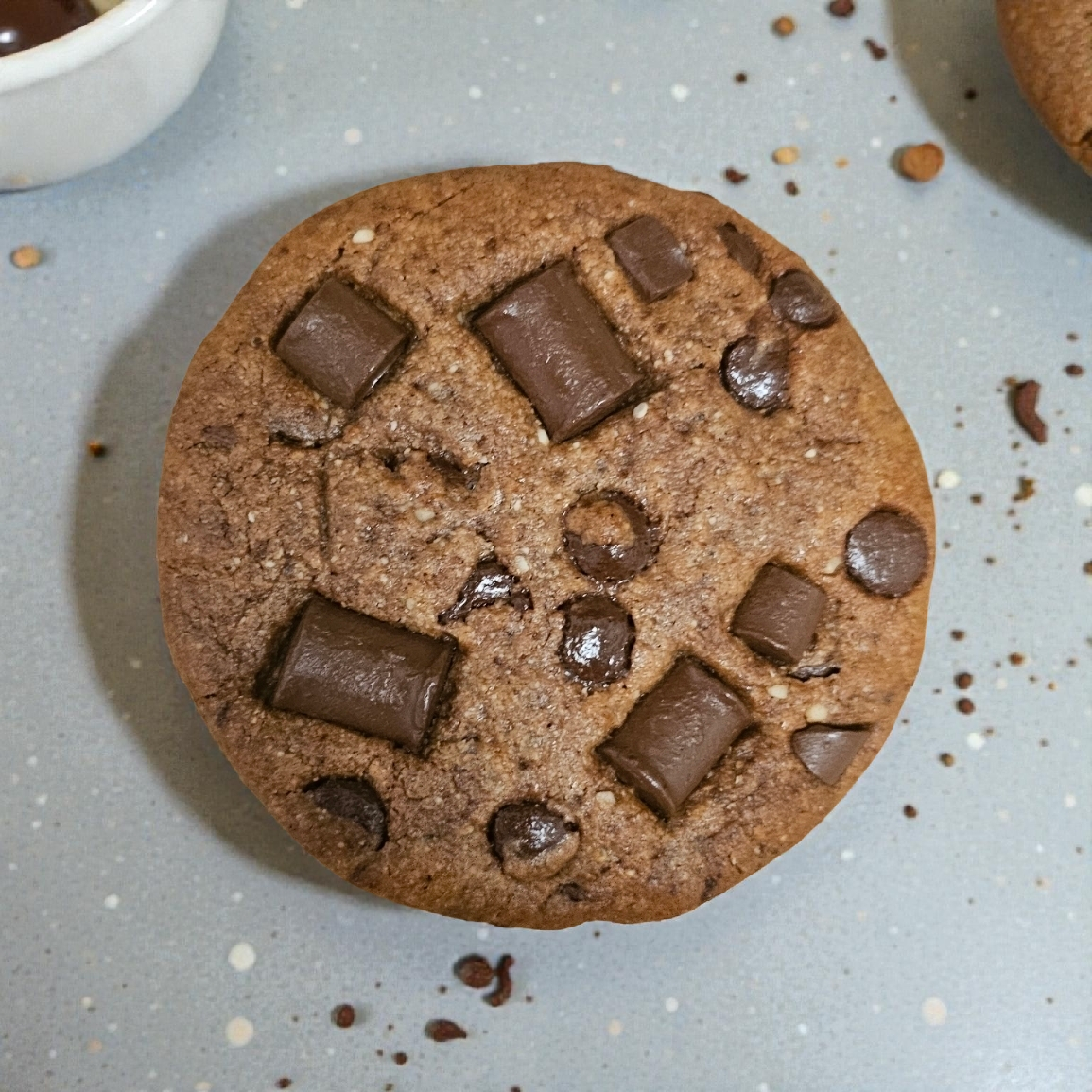 Queen Choco Chip Cookie (High Fiber, Gut Friendly, Gluten & Dairy Free Sea Moss Infused Chocolate Chip Cookie)